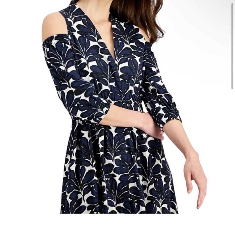 Donna Karan NWT Floral Print Cold Shoulder Dress Size 8